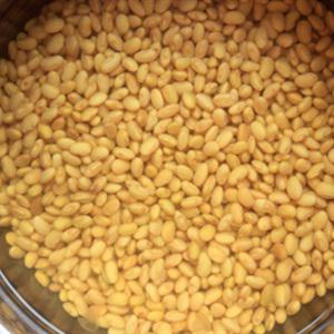 Cách làm canh móng giò hầm đậu nành