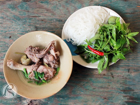 Canh mướp đậu hũ non ngày hè