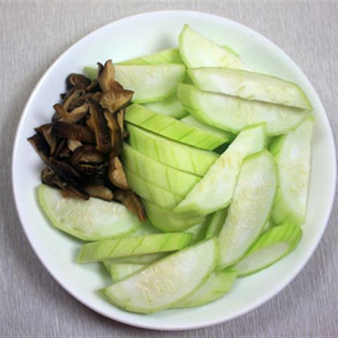 Cách làm canh mướp nấu nấm hương