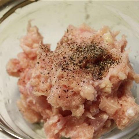 Cách làm canh nấm thịt bằm cà chua