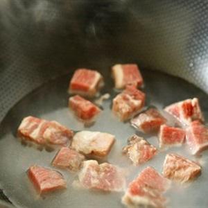 Cách làm canh nấm thịt bò