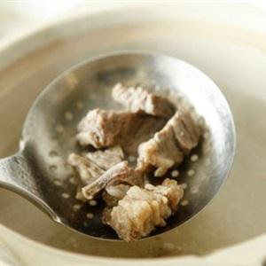 Cách làm canh nấm thịt bò