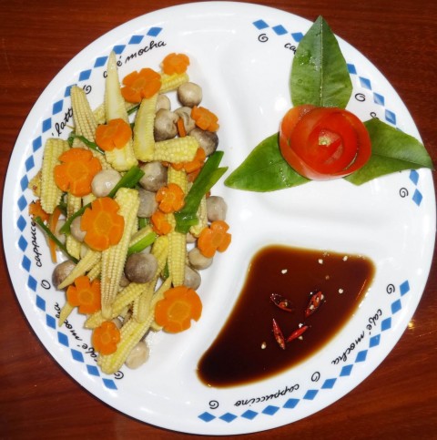 Canh nghêu nấu khế chua món ngon của mẹ