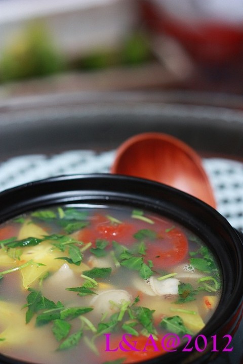 Canh nghêu nấu khế