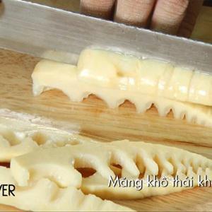 Cách làm canh nghêu nấu măng chua