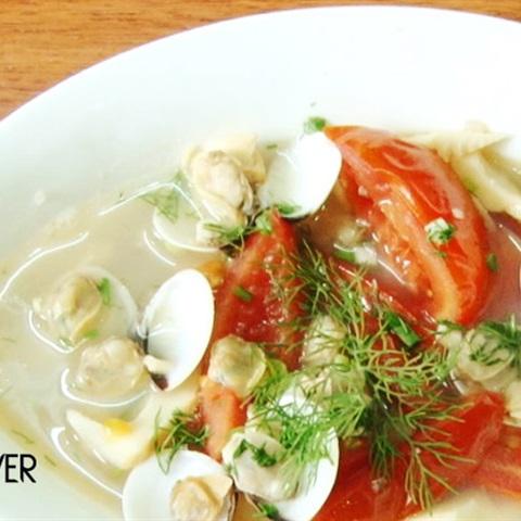 Cách làm canh nghêu nấu măng chua