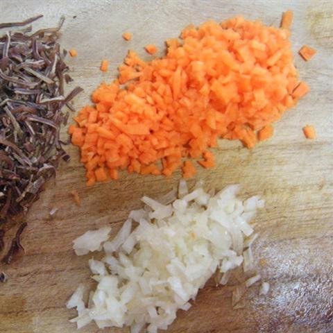 Cách làm canh ớt chuông nhồi thịt