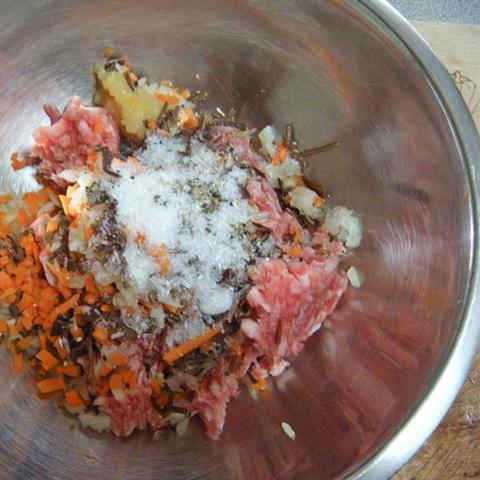 Cách làm canh ớt chuông nhồi thịt