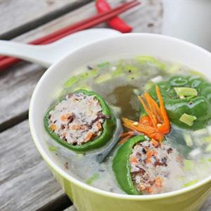 Cách làm canh ớt chuông nhồi thịt