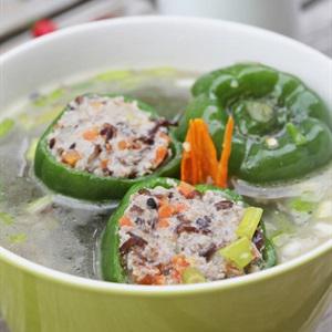 Cách làm canh ớt chuông nhồi thịt