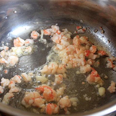 Cách làm canh rau bí nấu tôm