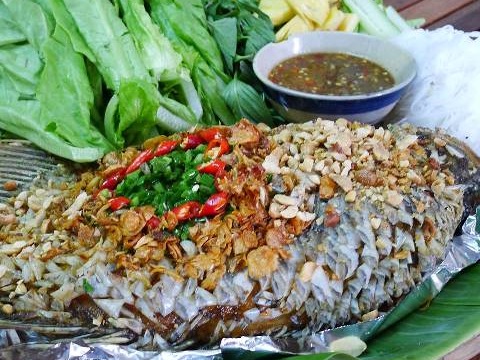 Canh rau dền tôm thịt kiểu Huế
