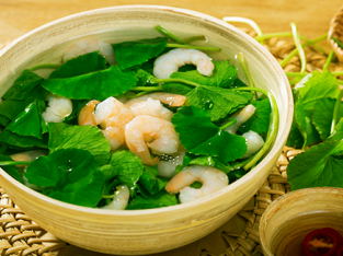 Canh rau má nấu tôm