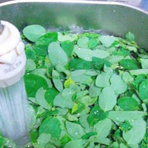 Cách làm canh rau ngót nấu giò viên