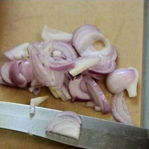 Cách làm canh rau ngót nấu giò viên