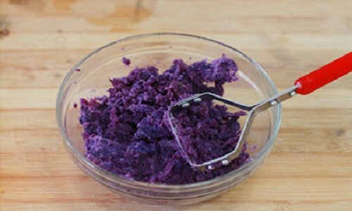 Canh rong biển đậu hũ giải nhiệt