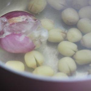 Cách làm canh rong biển nấu nấm