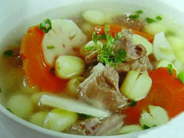 Canh sen hầm: Món ăn trị đau lưng ở bà bầu