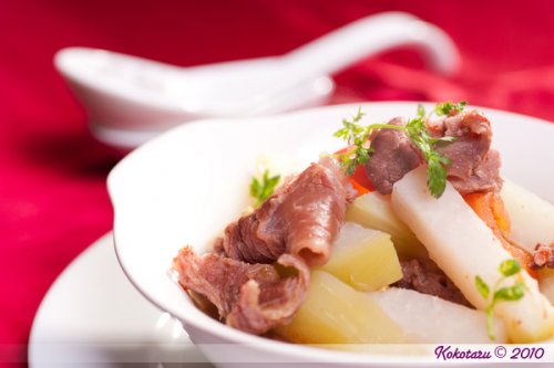 Canh su hào hầm thịt bò