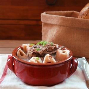 Cách làm canh sườn củ sen