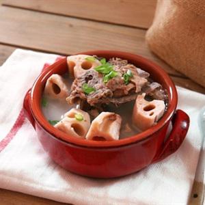 Cách làm canh sườn củ sen