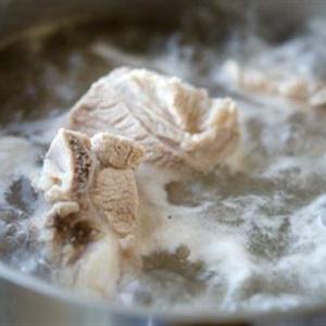 Cách làm canh sườn non nấu kim chi