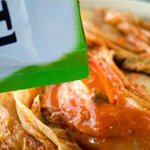 Cách làm canh sườn non nấu kim chi