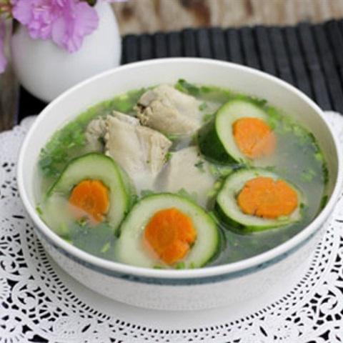 Cách làm canh sườn non nấu dưa leo