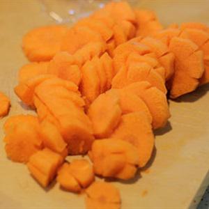 Cách làm canh sườn non nấu dưa leo