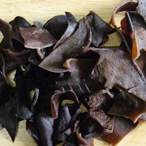 Cách làm canh táo nấu nấm