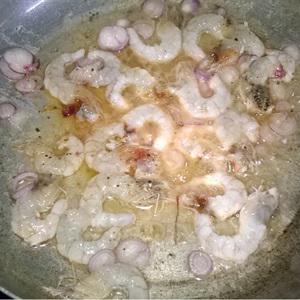 Cách làm canh thiên lý nấu tôm