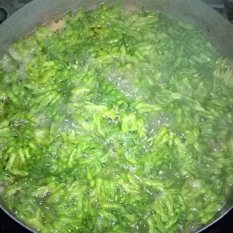 Cách làm canh thiên lý nấu tôm