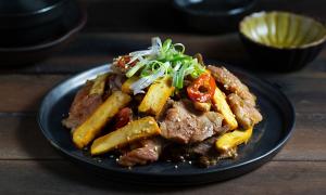 Canh thịt bò hầm nấm uyên ương ăn hoài không chán