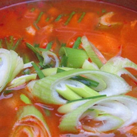 Cách làm canh thịt bò kim chi