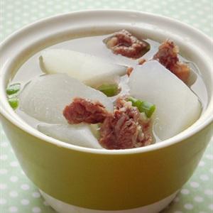 Cách làm canh thịt bò nấu củ cải