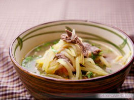 Canh thịt bò xoài xanh