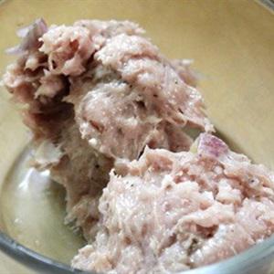 Cách làm canh thịt heo bằm nấu bí đao