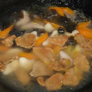 Cách làm canh thịt nạc củ ấu