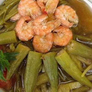 Cách làm canh tôm nấu chua kiểu Nam Bộ