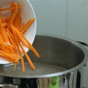 Cách làm canh tôm nấu su hào