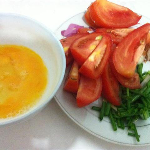 Cách làm canh trứng cà chua