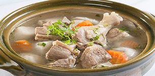 Canh vịt khoai sọ