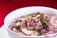 Canh xương hầm đậu