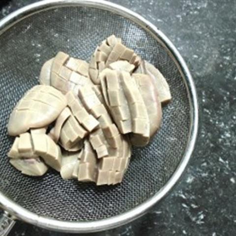 Cách làm cật heo xào mướp