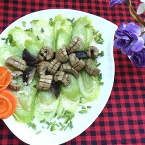 Cách làm cật heo xào mướp