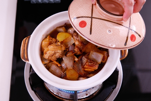 Cay bỏng lưỡi với tô mì cay Hàn Quốc cấp độ 7 bằng 4 bước đơn giản