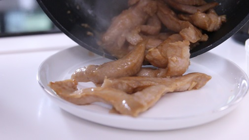 “Chả” bắp cải rau dưa thanh mát, giải nhiệt