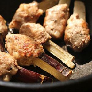 Cách làm chạo bò chiên quấn mía