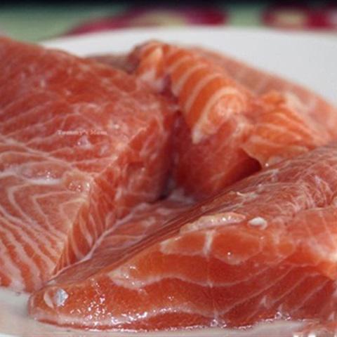 Cách làm chà bông cá hồi