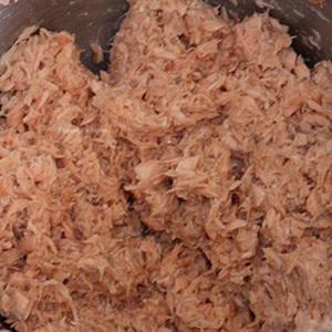 Cách làm chà bông cá hồi